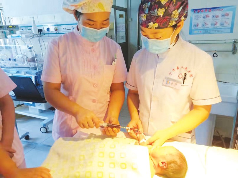 双湖县妇婴监护型护送